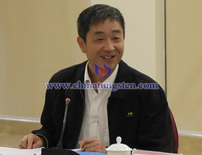 中國鎢業(yè)協(xié)會副會長、主席團主席，廈門鎢業(yè)股份有限公司總裁吳高潮