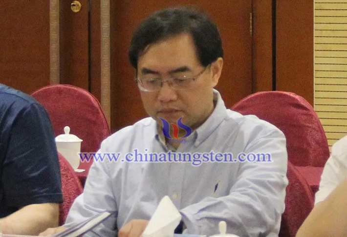中國鎢業(yè)協(xié)會秘書長、主席團主席蘇剛