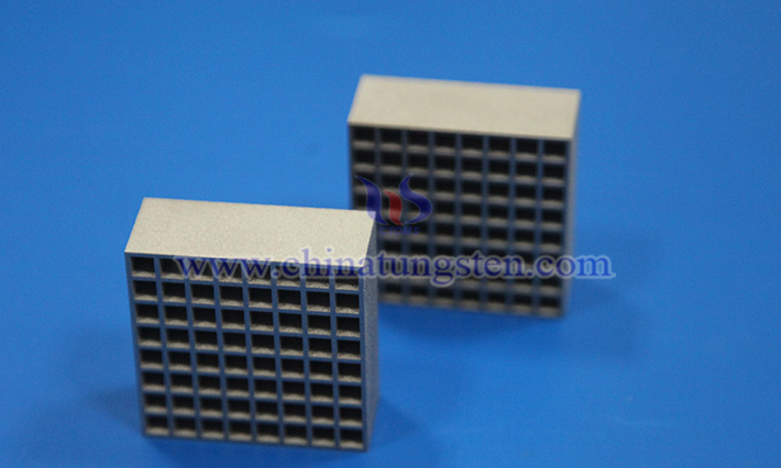 中鎢線上鎢合金準直器圖片