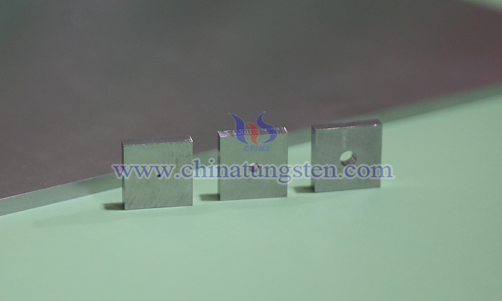 中鎢智造鎢合金準(zhǔn)直器圖片