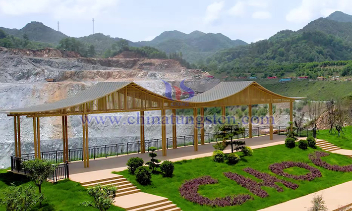 礦山圖片（來(lái)源：洛陽(yáng)鉬業(yè)）