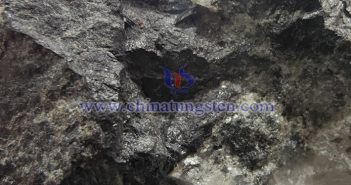 中鎢智造鎢礦圖片