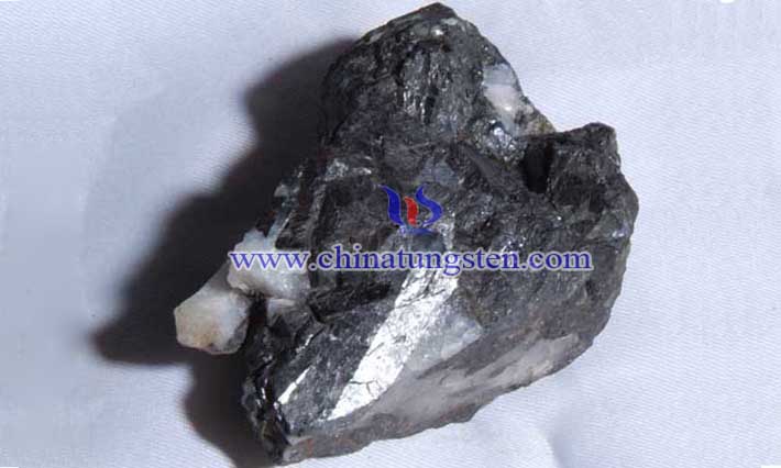 tungsten mining picture