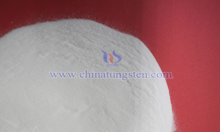 Picture of europium oxide