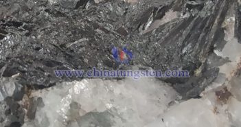 tungsten ore image