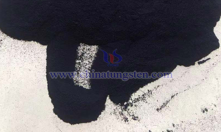 purple tungsten oxide