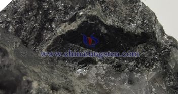 tungsten ore image