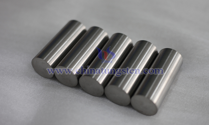 Tungsten-Containing High-Entropy Alloy Rod Images