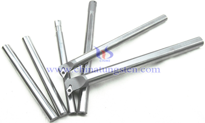 鏜桿等機械制造中導(dǎo)向裝置、減震裝置、壓鑄模、刀夾也是鎢合金的重要用途