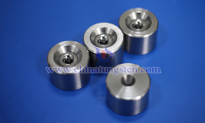 中鎢智造硬質(zhì)合金噴嘴圖片