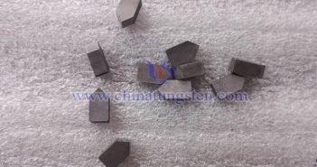 中鎢智造硬質(zhì)合金刀具圖片